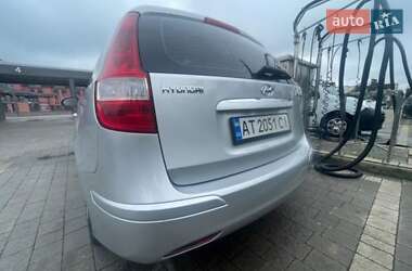 Универсал Hyundai i30 2012 в Бориславе