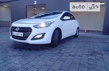 Хэтчбек Hyundai i30 2014 в Киеве