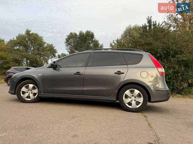 Универсал Hyundai i30 2011 в Бердичеве