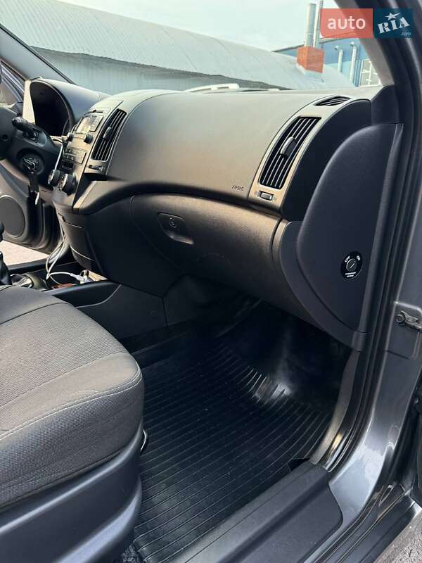 Универсал Hyundai i30 2011 в Бердичеве