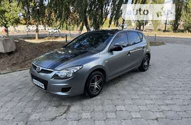 Хэтчбек Hyundai i30 2008 в Николаеве