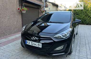 Хетчбек Hyundai i30 2013 в Теребовлі