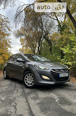 Универсал Hyundai i30 2014 в 