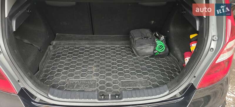 Хэтчбек Hyundai i30 2009 в Хмельнике фото 23 Хэтчбек Hyundai i30 2009 в Хмельнике