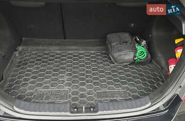 Хэтчбек Hyundai i30 2009 в 