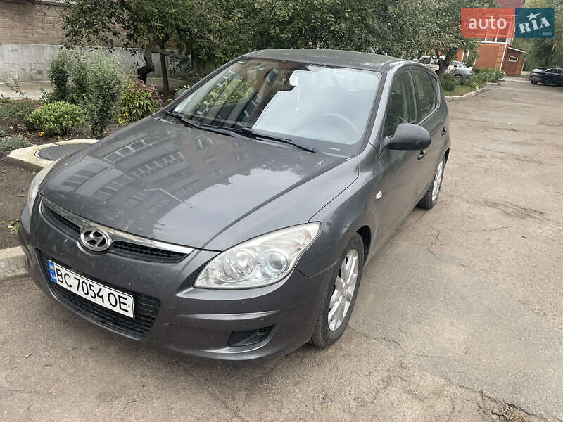 Хетчбек Hyundai i30 2007 в Малій Висці