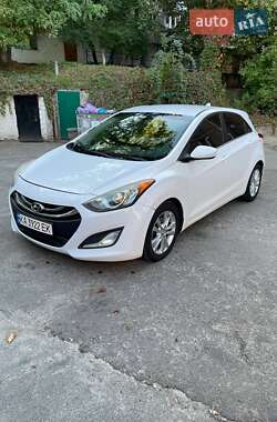 Хэтчбек Hyundai i30 2012 в Киеве