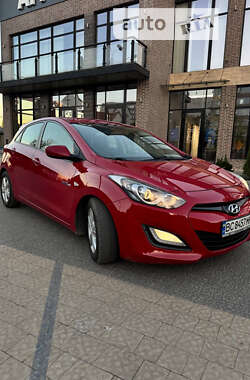 Хетчбек Hyundai i30 2012 в Івано-Франківську