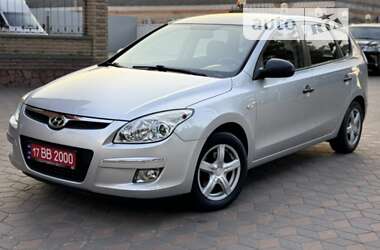 Универсал Hyundai i30 2008 в Лубнах