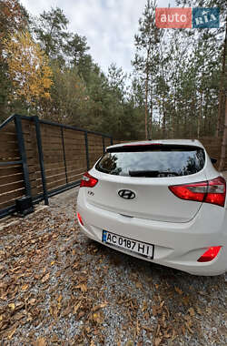 Хэтчбек Hyundai i30 2014 в Луцке