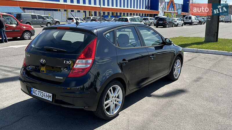 Хетчбек Hyundai i30 2009 в Луцьку