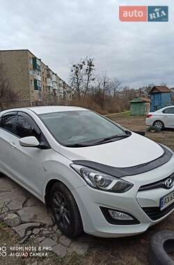 Хэтчбек Hyundai i30 2013 в Харькове