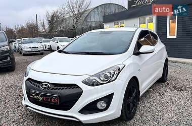 Хэтчбек Hyundai i30 2013 в Одессе