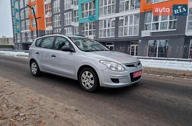 Універсал Hyundai i30 2008 в Чернігові