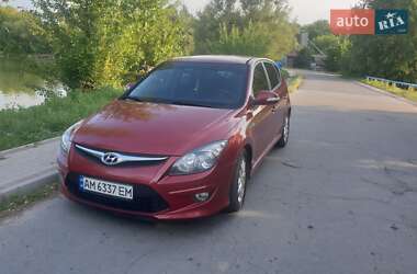 Хетчбек Hyundai i30 2011 в Житомирі