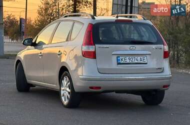 Универсал Hyundai i30 2008 в Кривом Роге