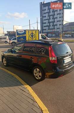 Универсал Hyundai i30 2011 в Киеве