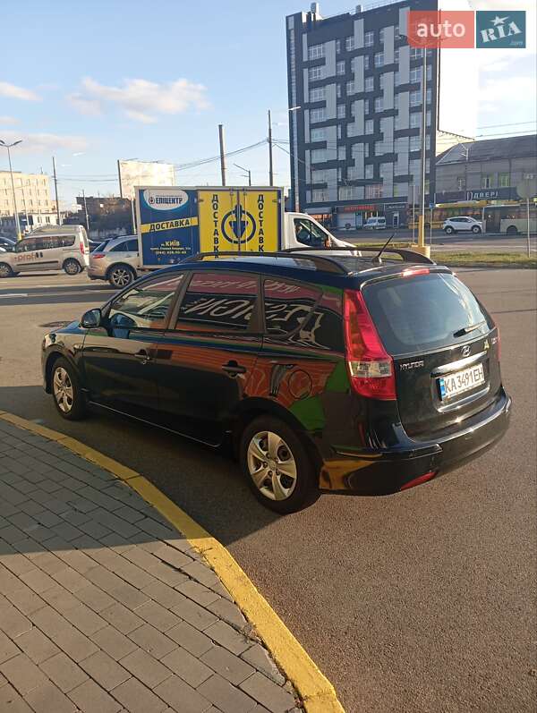 Hyundai i30 2011