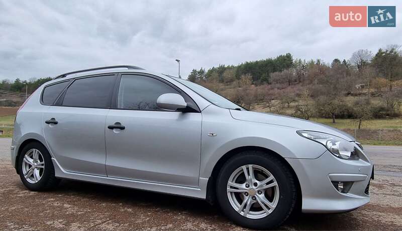 Універсал Hyundai i30 2011 в Чорноморську