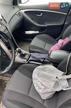 Хетчбек Hyundai i30 2013 в 