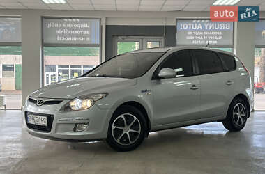 Универсал Hyundai i30 2010 в Одессе