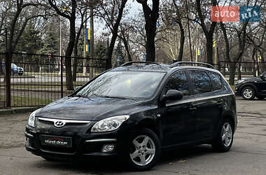 Універсал Hyundai i30 2008 в Миколаєві