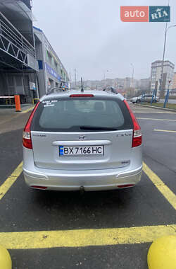 Универсал Hyundai i30 2010 в Хмельницком