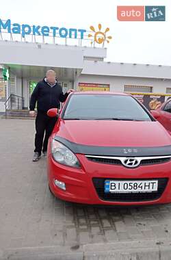 Хэтчбек Hyundai i30 2008 в 