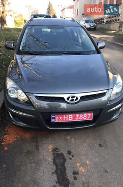 Універсал Hyundai i30 2010 в Луцьку