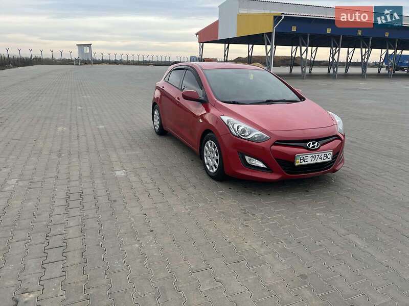 Седан Hyundai i30 2012 в Одессе