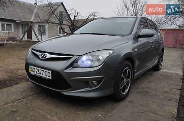 Хетчбек Hyundai i30 2011 в Харкові