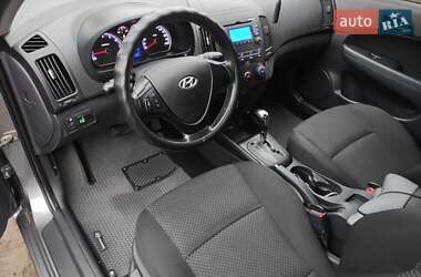 Хетчбек Hyundai i30 2011 в Харкові