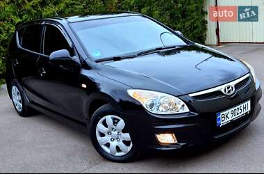 Хэтчбек Hyundai i30 2008 в Харькове