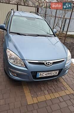 Универсал Hyundai i30 2009 в Луцке