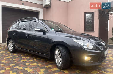 Универсал Hyundai i30 2010 в 