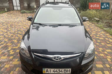Универсал Hyundai i30 2010 в 