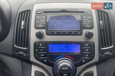 Универсал Hyundai i30 2010 в 