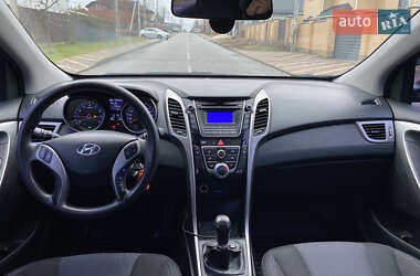 Хэтчбек Hyundai i30 2013 в Киеве