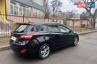 Универсал Hyundai i30 2017 в Киеве