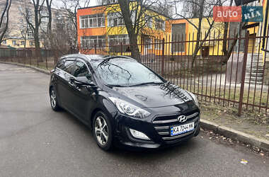 Универсал Hyundai i30 2017 в Киеве