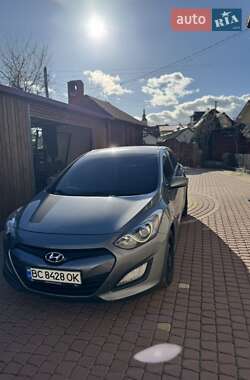 Хэтчбек Hyundai i30 2013 в Стрые