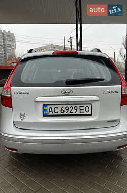 Универсал Hyundai i30 2008 в Днепре