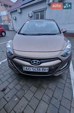 Хетчбек Hyundai i30 2013 в Іршаві