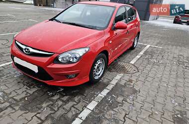 Хетчбек Hyundai i30 2010 в Києві