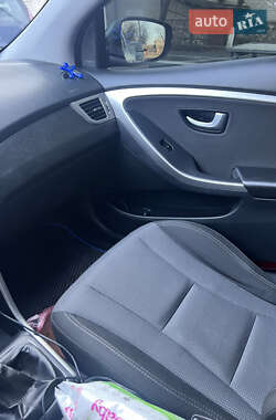 Универсал Hyundai i30 2012 в 
