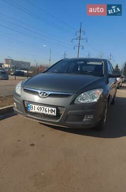 Хэтчбек Hyundai i30 2009 в Полтаве