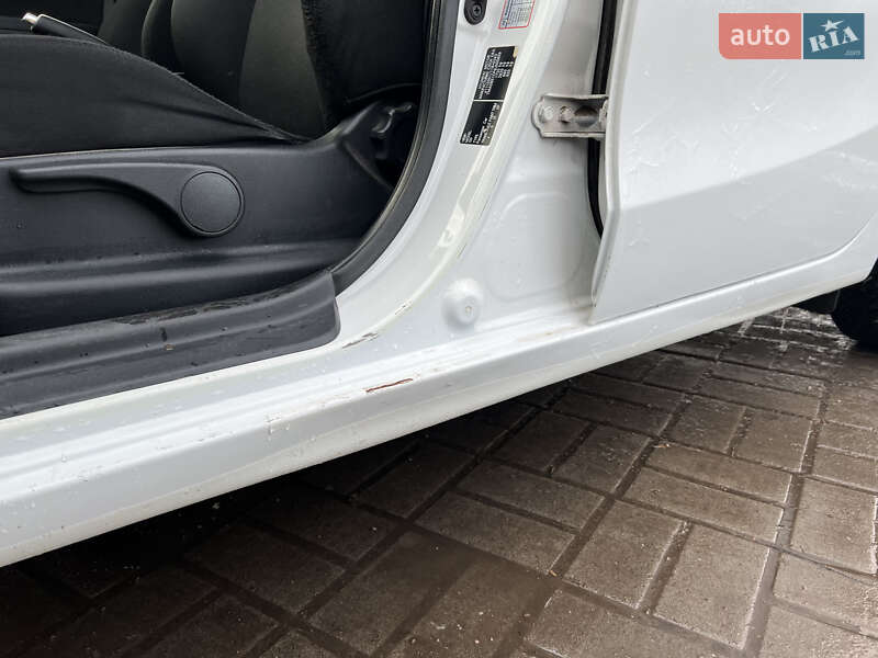 Хэтчбек Hyundai i30 2009 в Нововолынске фото 18 Хэтчбек Hyundai i30 2009 в Нововолынске