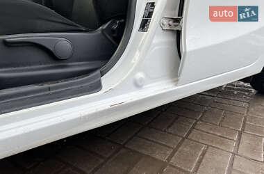 Хэтчбек Hyundai i30 2009 в 