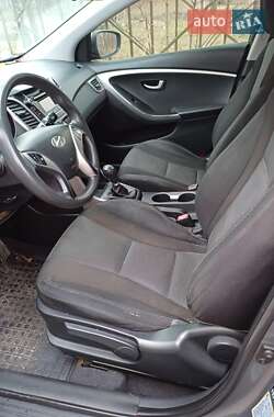 Хэтчбек Hyundai i30 2014 в Кропивницком