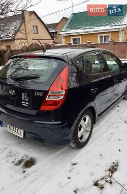 Хетчбек Hyundai i30 2011 в Рівному